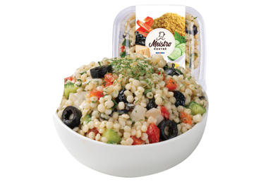 Salotos su kuskusu, daržovėmis ir DŽIUGO sūriu, 300 g