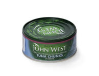 Tunų gabaliukai JOHN WEST savo sultyse, 145 g